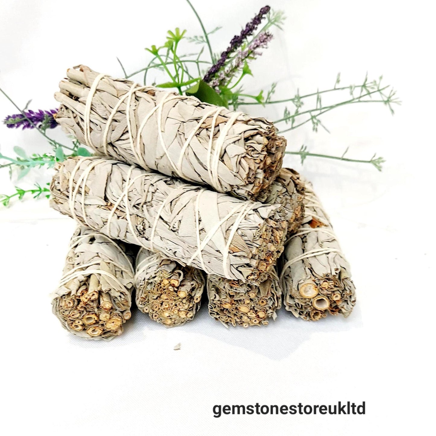 White Sage Smudge Stick – 4 Inch Californian Sage, Energy Cleansing & Home Clearing, Spiritual Smudge Sticks, Wholesale Bulk Sage, UK Seller