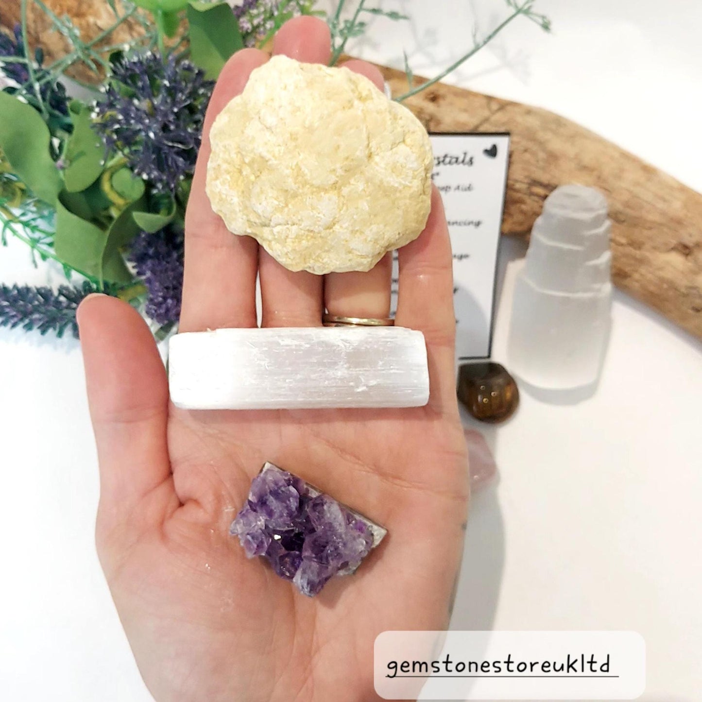 My 1st Crystal's Personalised Starter Box, Unique Gift for Young Explorers! Children's Birthday & Christmas Crystal Box, Kids Crystals Gift.