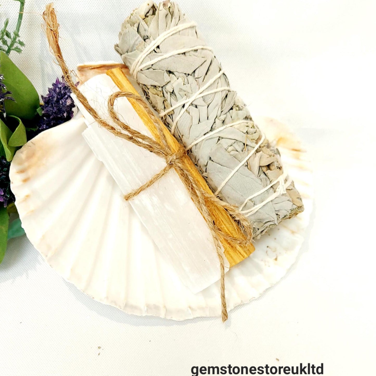 White Sage Smudge Kit, Scallop Shell, Palo Santo, Selenite, White Sage, House Warming Crystal Crystal Cleansing Gift. UK Seller